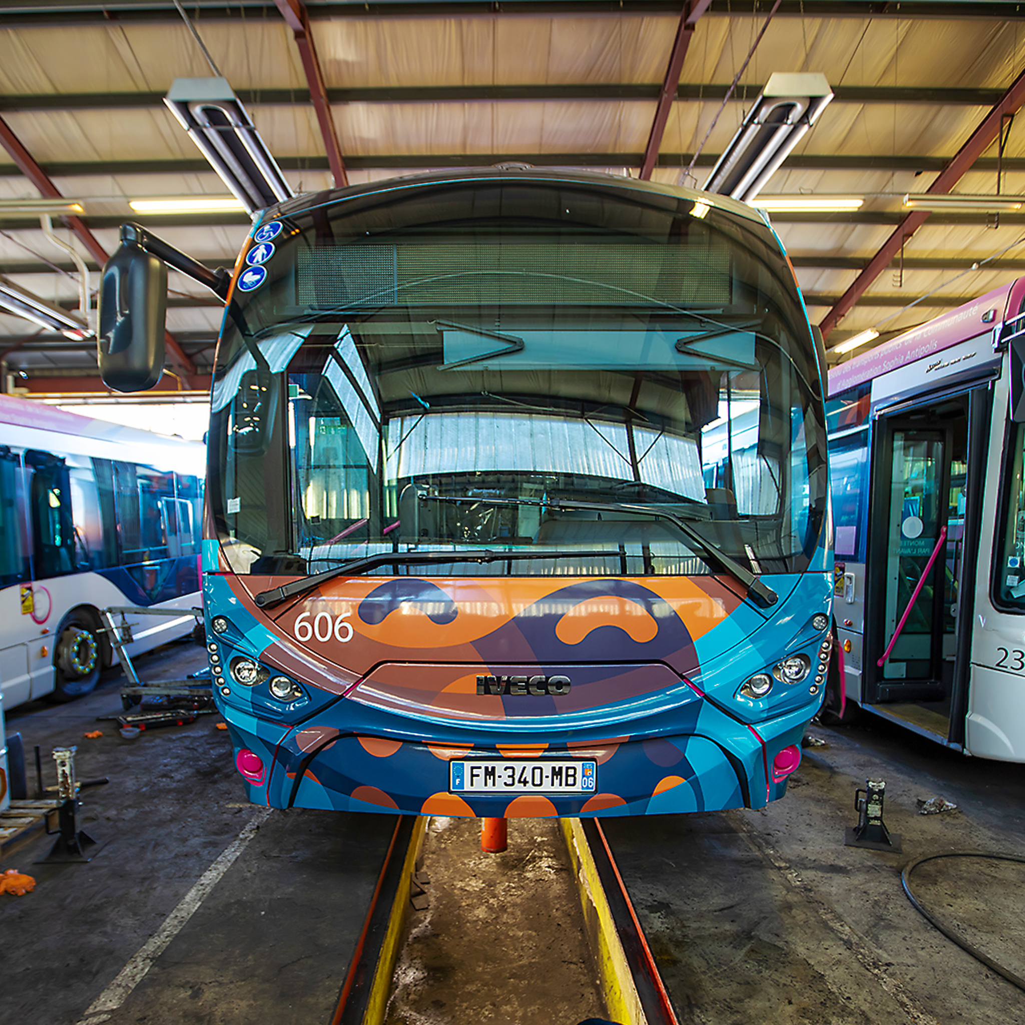vente entretien réparation car et bus tourisme
